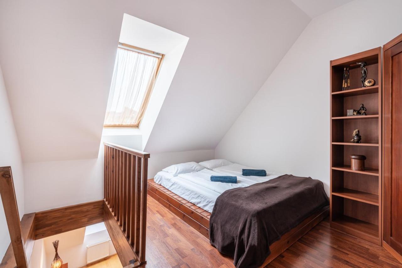 Beautiful Apartment With Ac Boedapest Buitenkant foto