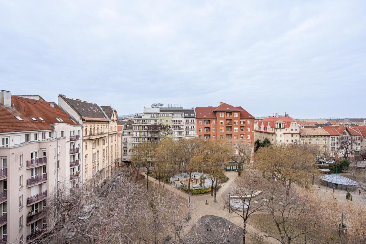 Beautiful Apartment With Ac Boedapest Buitenkant foto